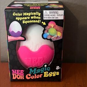 NEEDOH ! NEE DOH MAGIC COLOR EGGS ! RARE! NEW! PINK